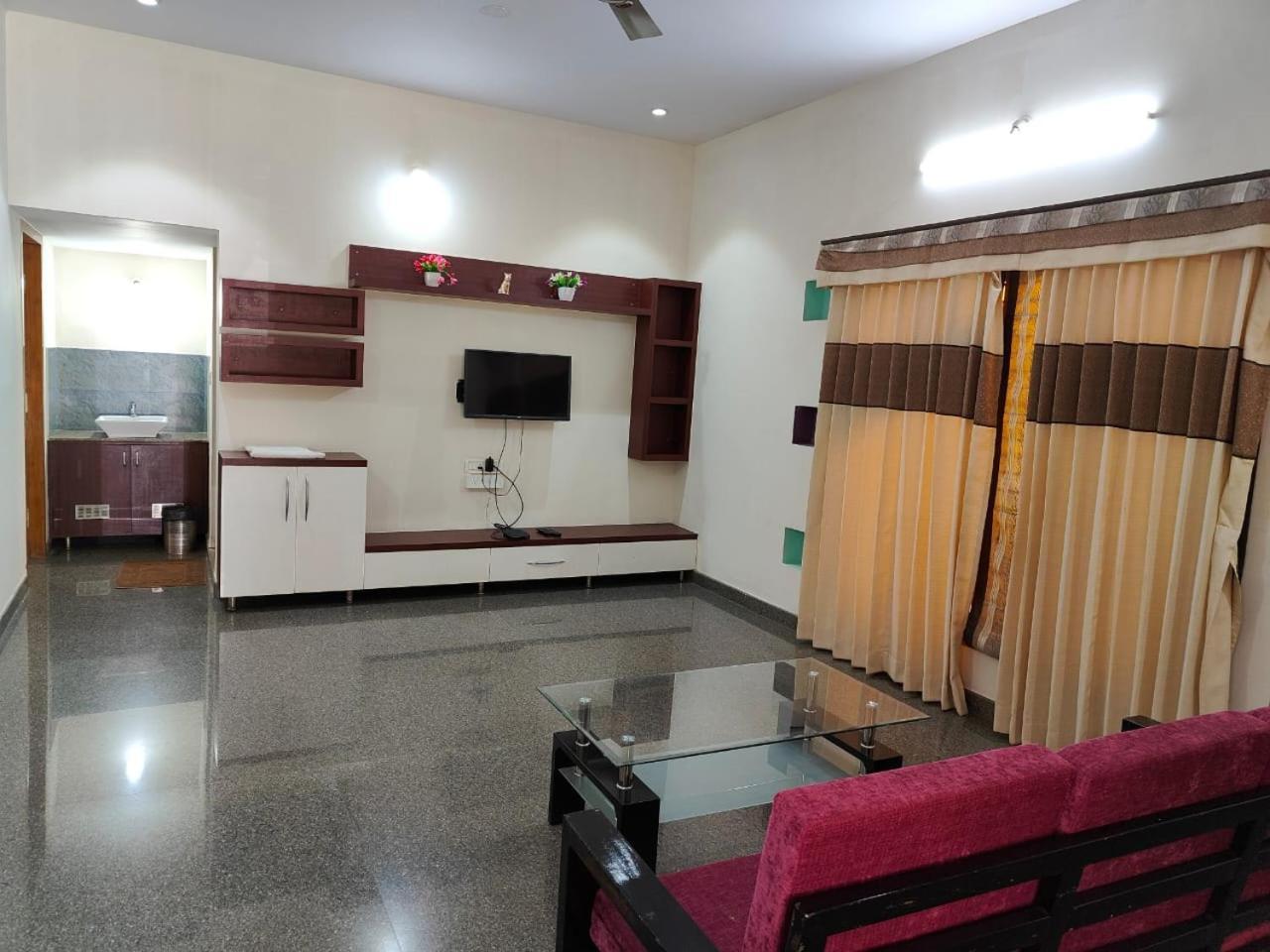 Nandan Home Stay Mysore Eksteriør bilde